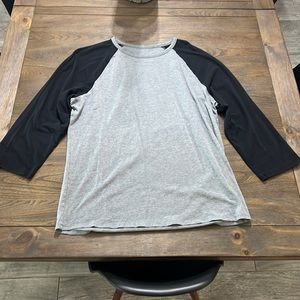 Lululemon Mens 3/4 Sleeve Shirt (Large)